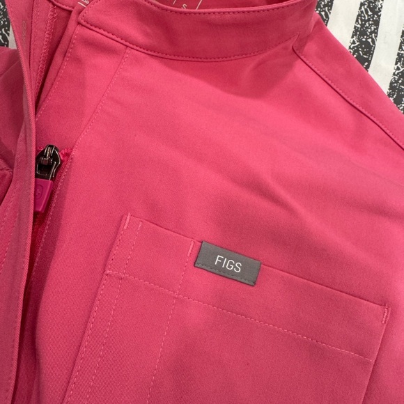 FIGS F’ING PINK JUMPSUIT 🩷 size small. - Picture 4 of 4